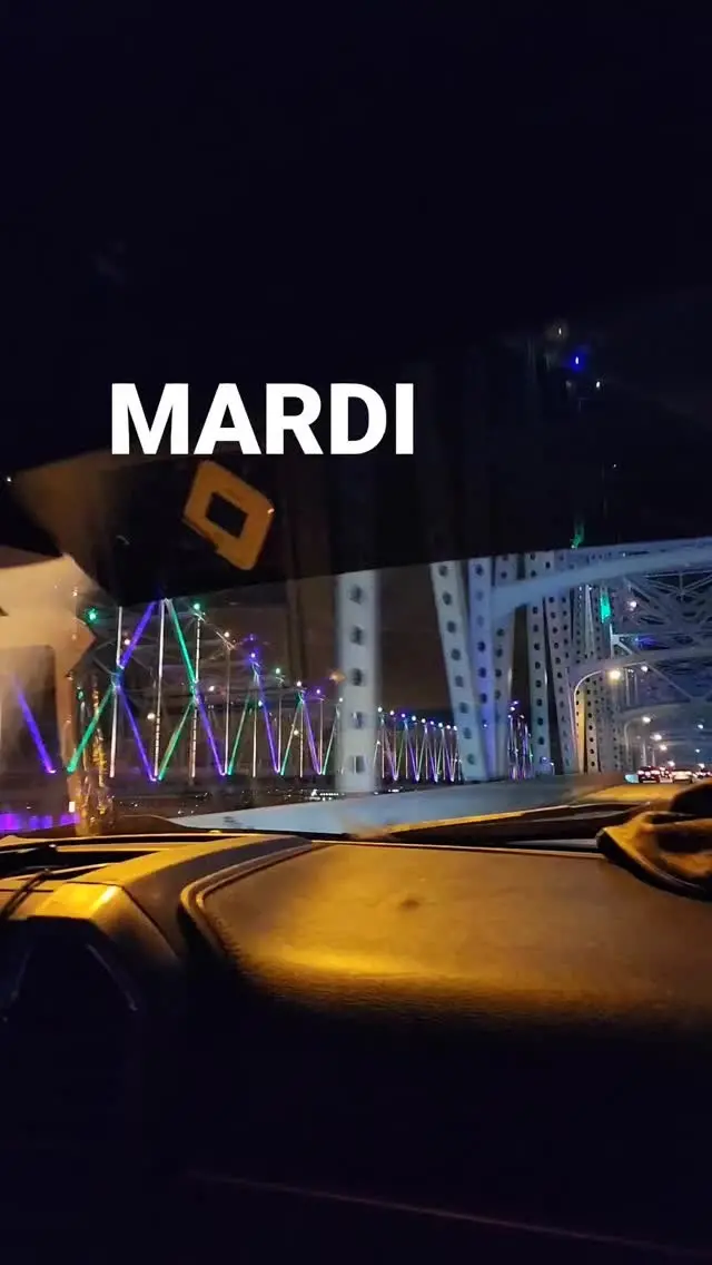 Carrie Bonnette Instagram