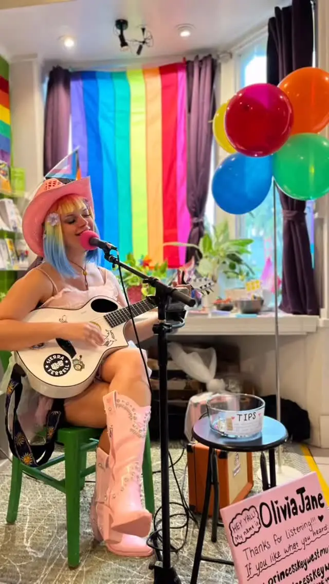 Olivia Jane Fry Instagram