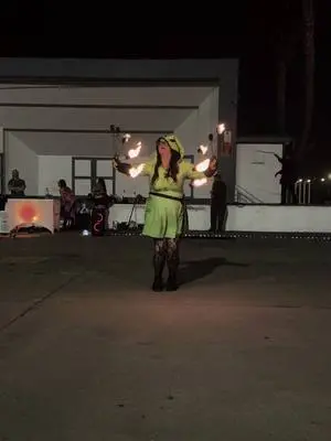 Elisabeth Carpenter TikTok