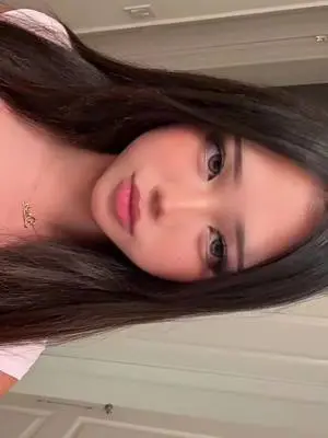 Emma Zhou TikTok