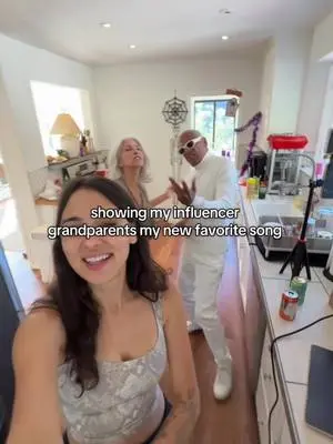 Courtney Ferris TikTok