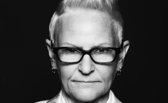 Tattoo Artist. Kari Barba