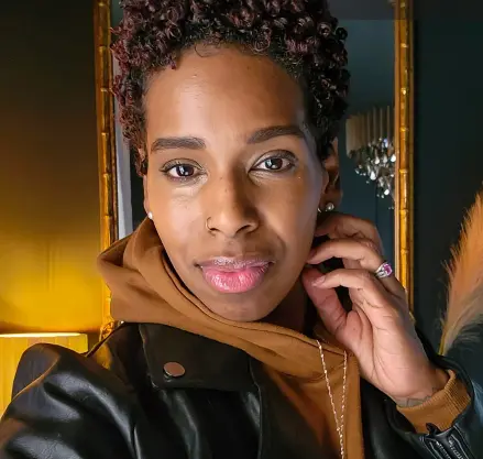 Nakia Reine