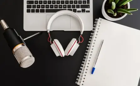 Création de contenus. Texte, visuel, vidéo, de toutes longueurs