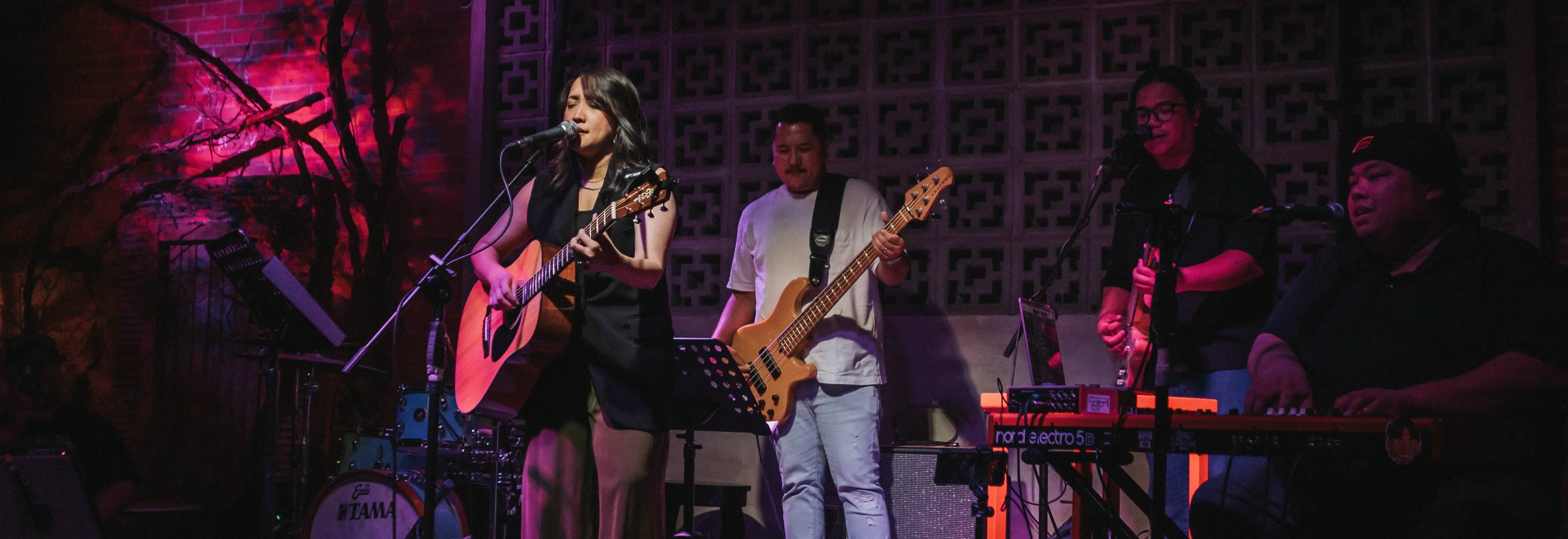 Home Coming Gig!. Roots & Rhythm