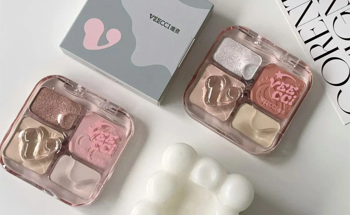 YesStyle. Use code IIRNISTLIN15 for 5% off