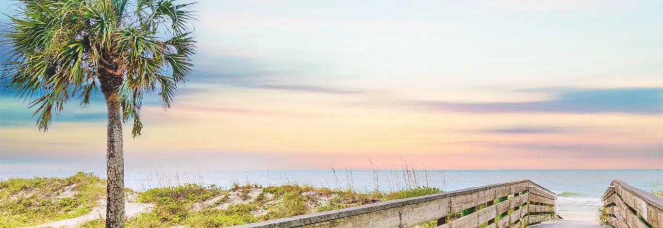 WITH RECASA. DISCOVER PARADISE