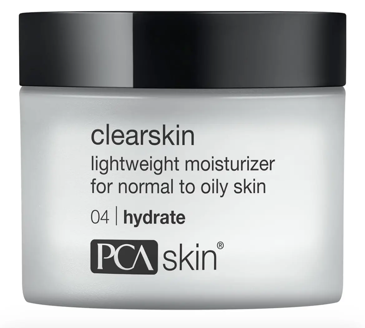 Clear skin moisturizer. Lightweight moisturizer