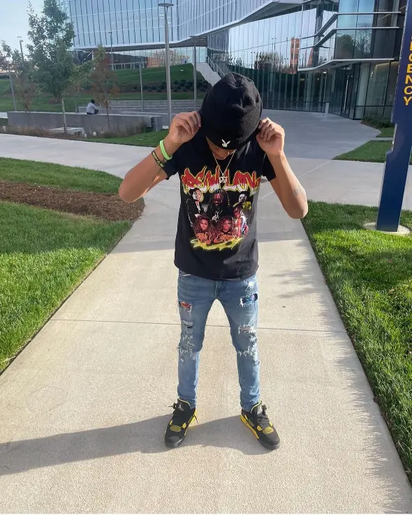 DJ