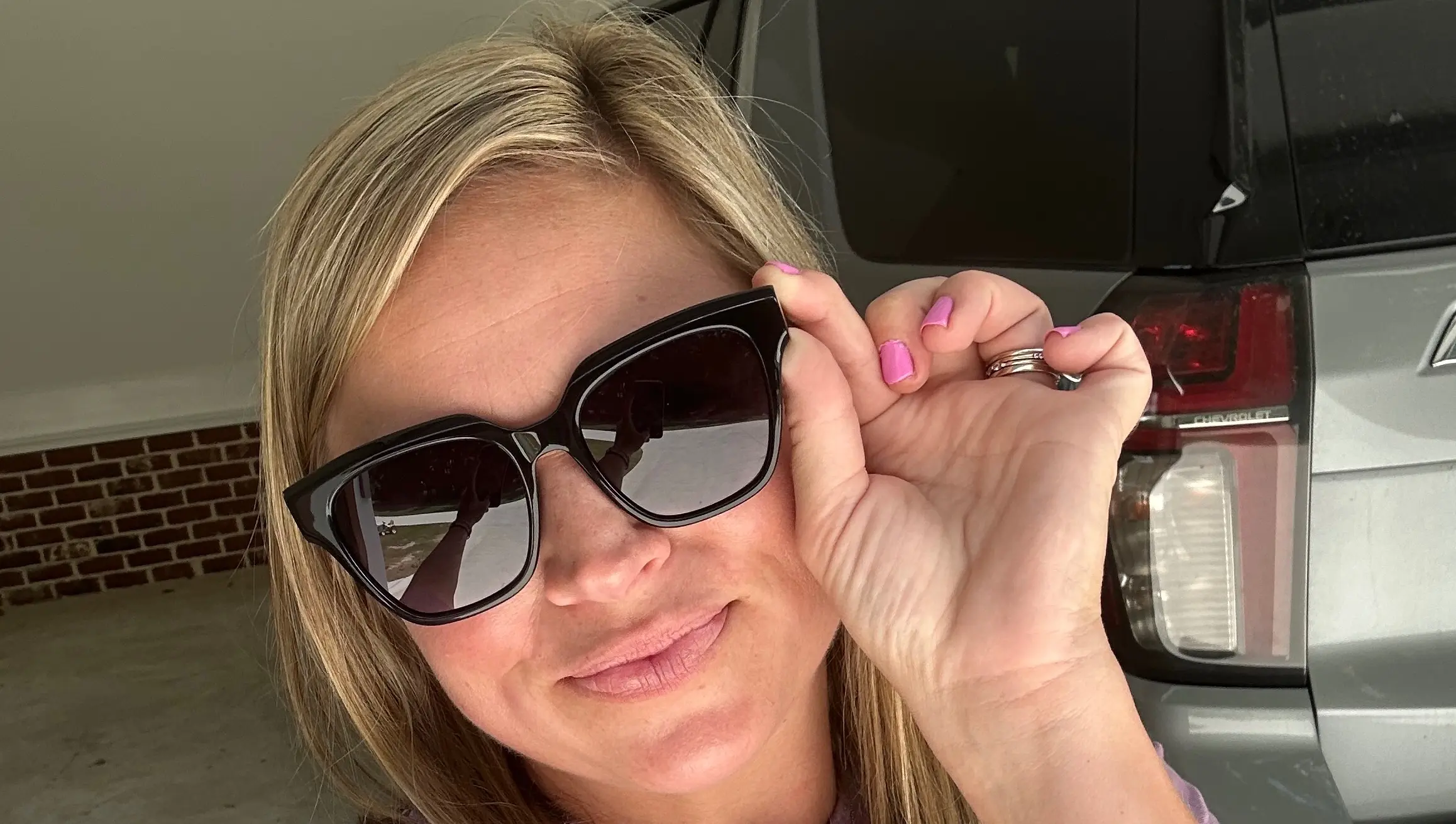 Save with code ALLISON15. Lensmart Partner