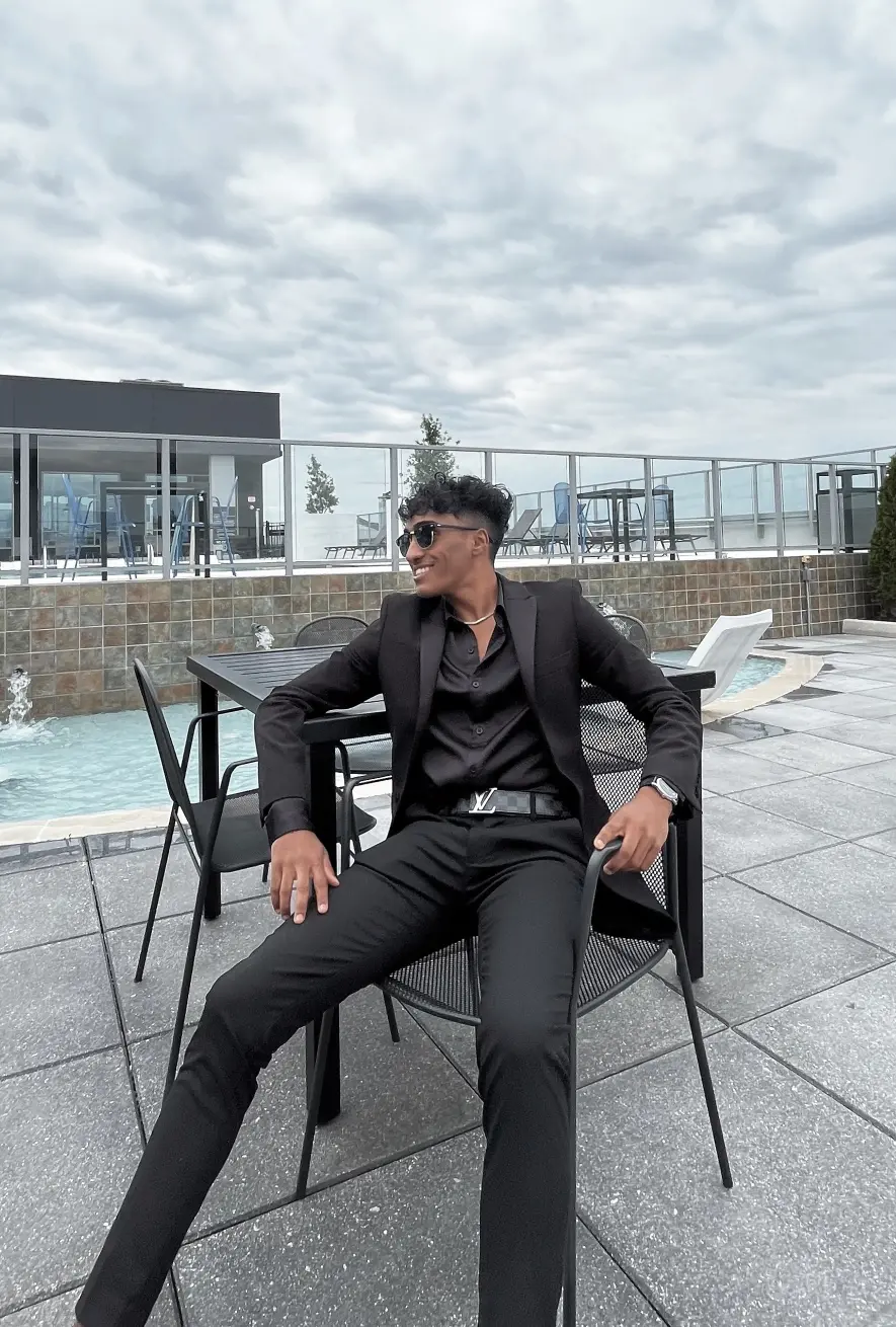 Azan Khan