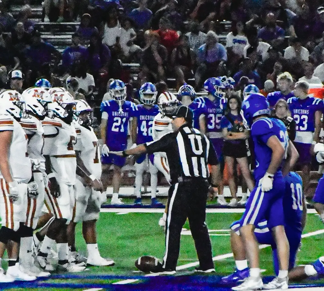 fframed.byraull. JMHS V NEW BRAUNFELS
