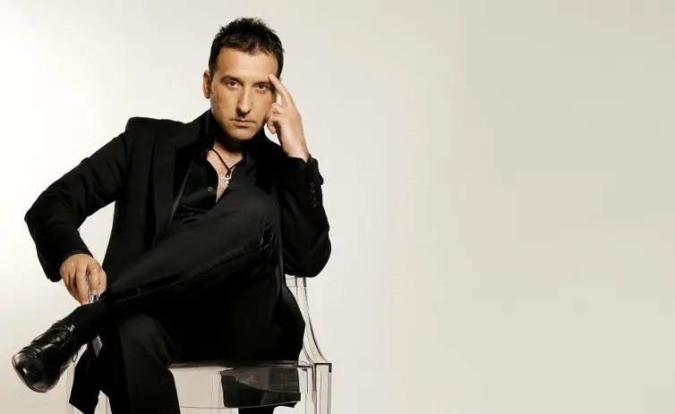 music-box.hr. Hari Mata Hari slave 40 godina postojanja