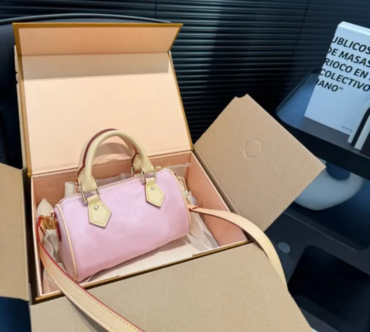 Pink denim. Speedy 16cm