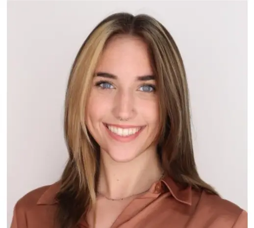 Ava Polly