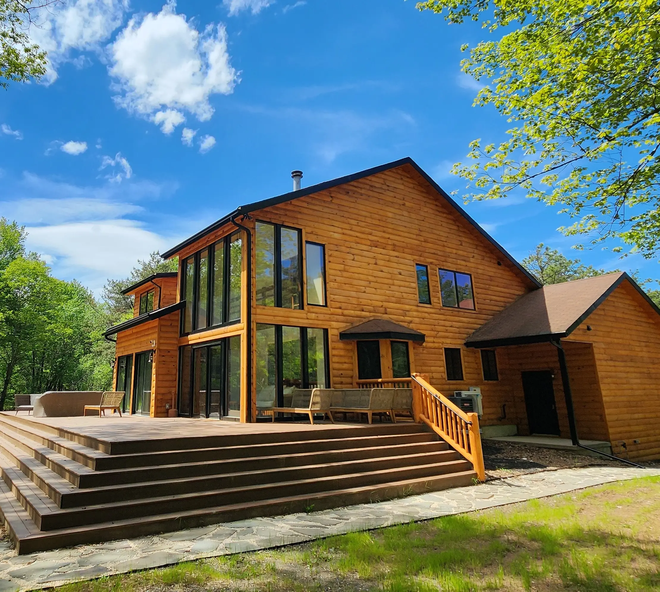 Big Cabin (PA). Side