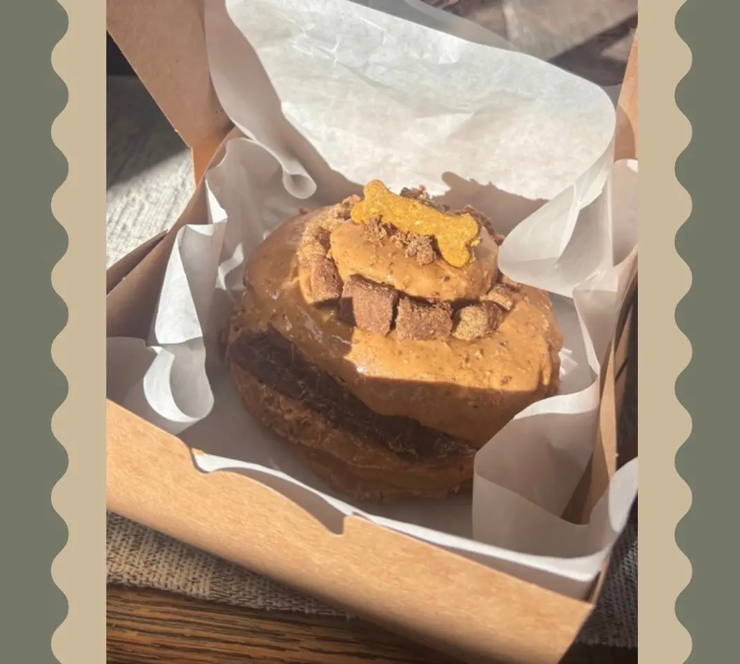 Birthday Cakes!. Custom Pup-Cake 🎂