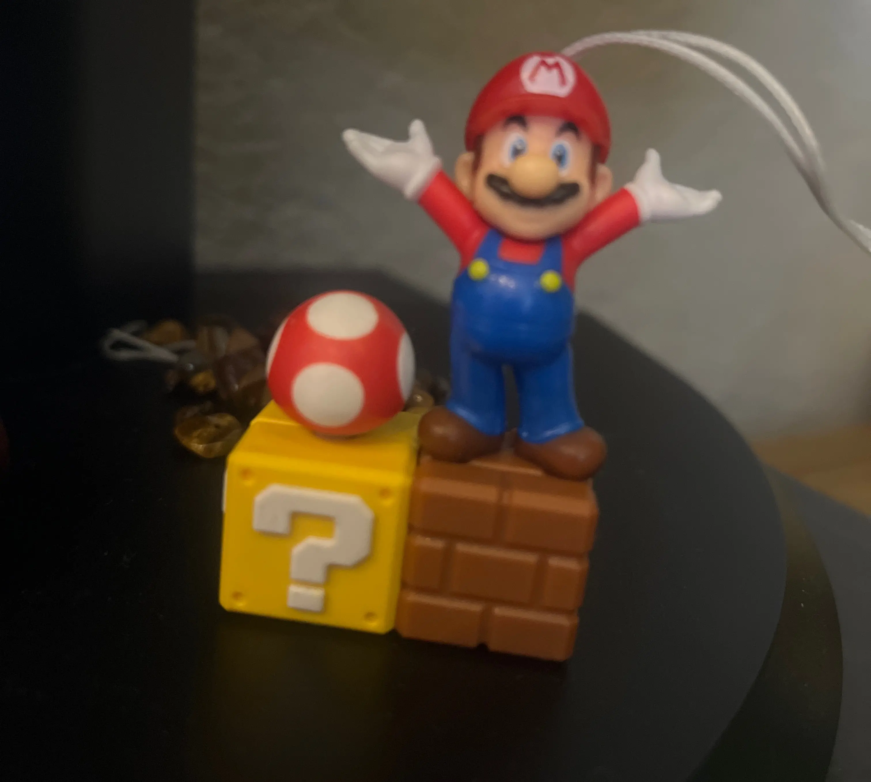 Super Mario