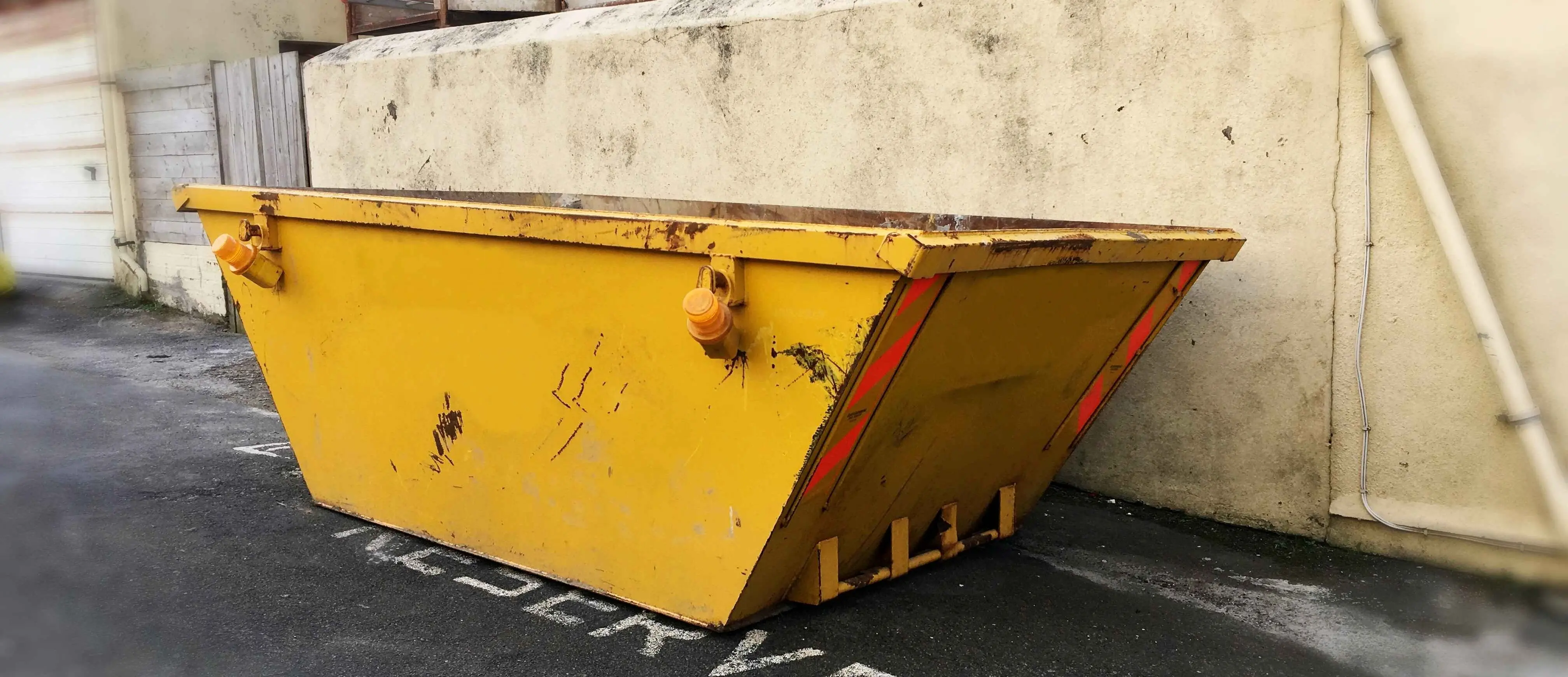 Hackney Marshes to Enviro Skip Hire London