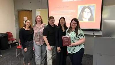🧠 2025 School Psych AOTY Jennifer Guyer '05