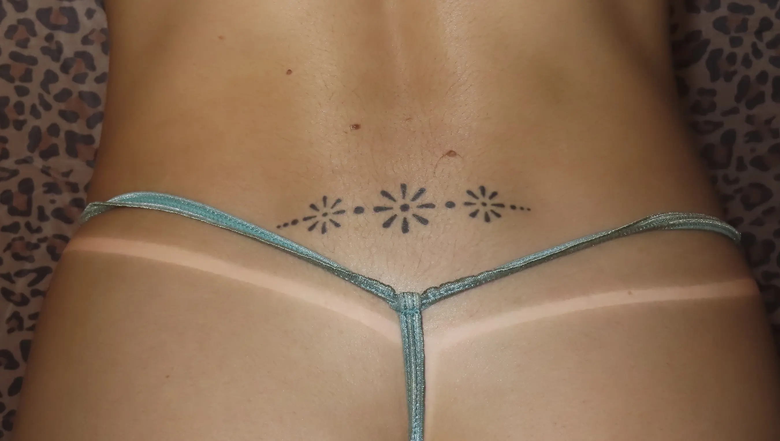 tan lines always