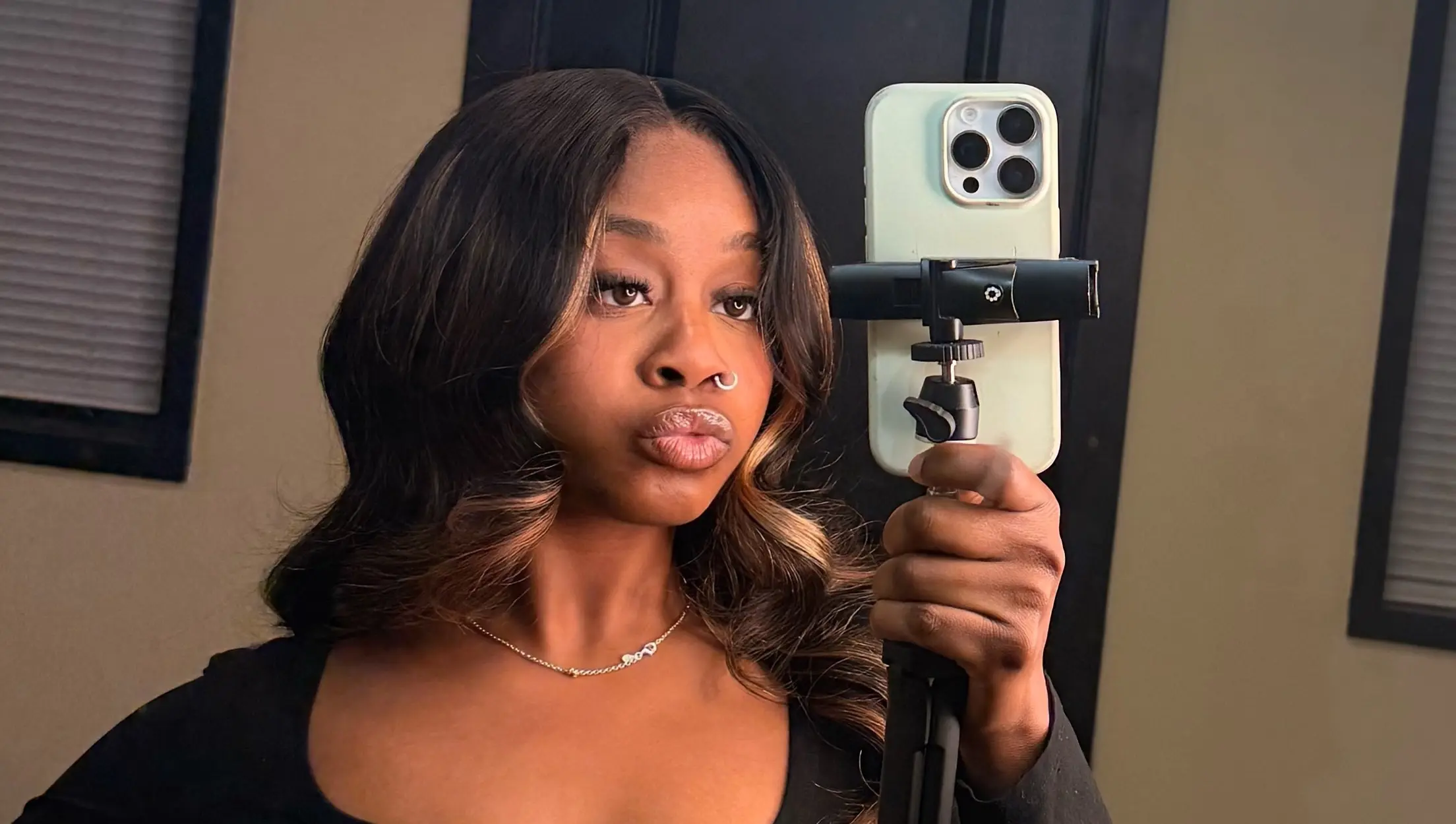 Ashine Peekaboo highlights