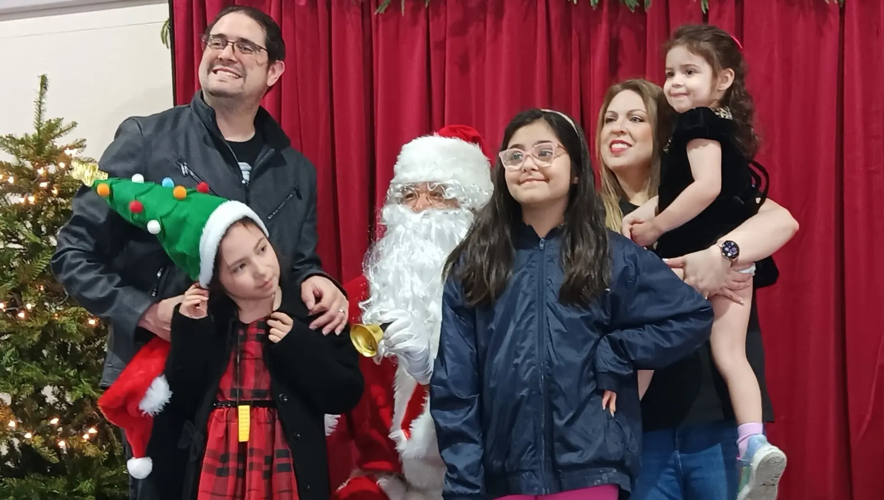 Making Memories at HPS. Parents • Students • Community
