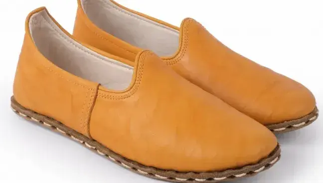 100% Leather & Handmade. Alley Girl Handmade Shoes