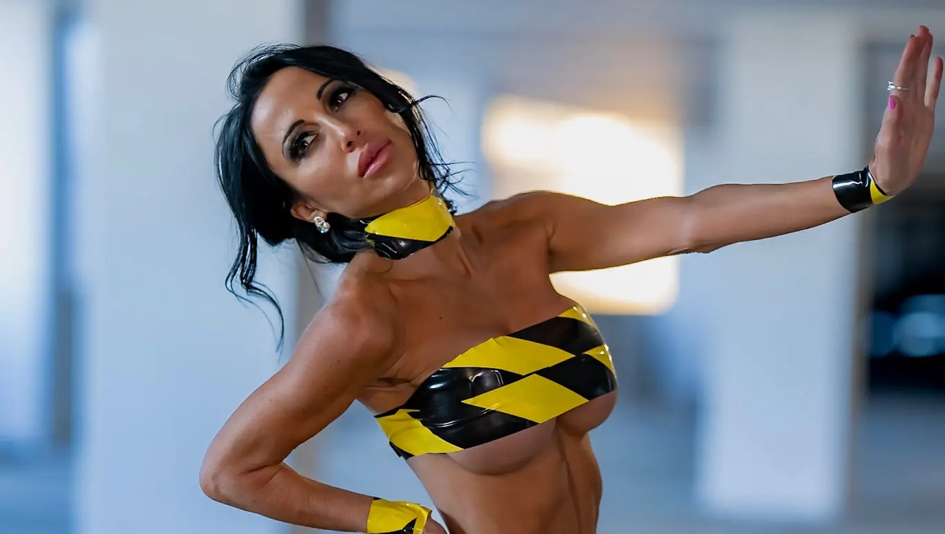 Don't just market - make a statement!. Robin Banks Modeling