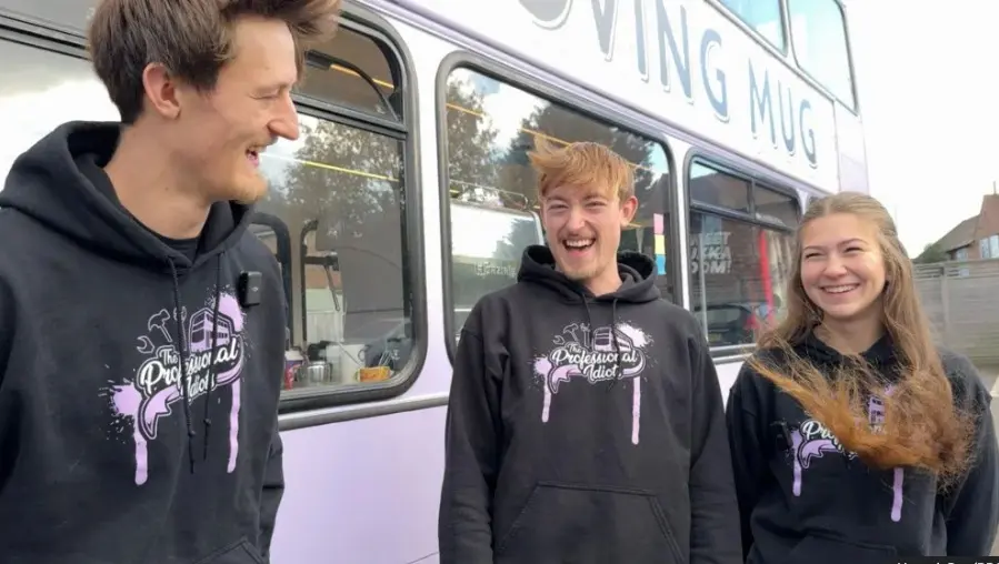 BBC NEWS. Friends Go Viral Converting Bus Into Café