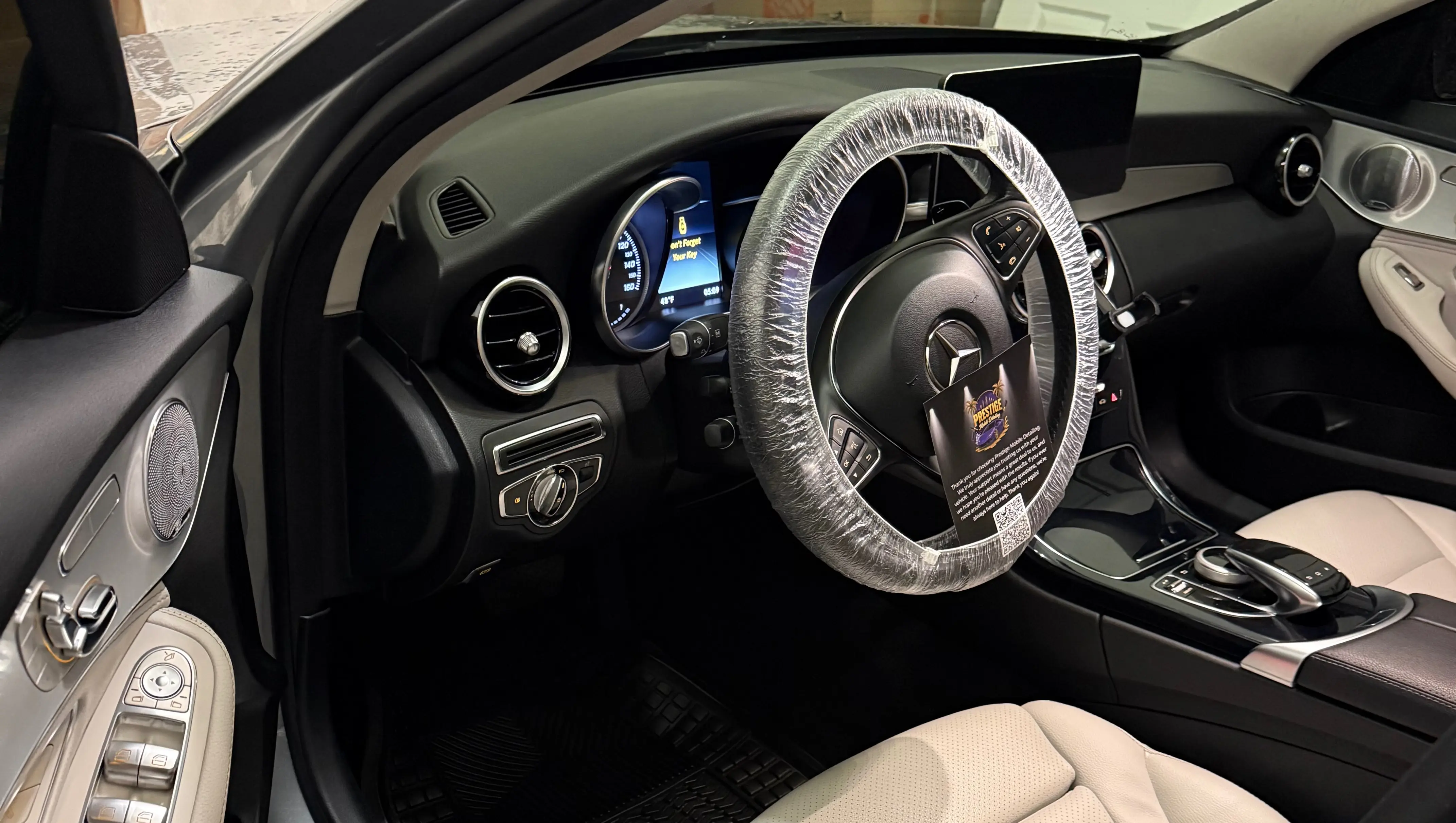 Full Interior Mercedes Benz c300