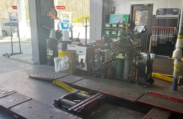 Hidden Oaks Nature Center to Gallows Rd Automotive