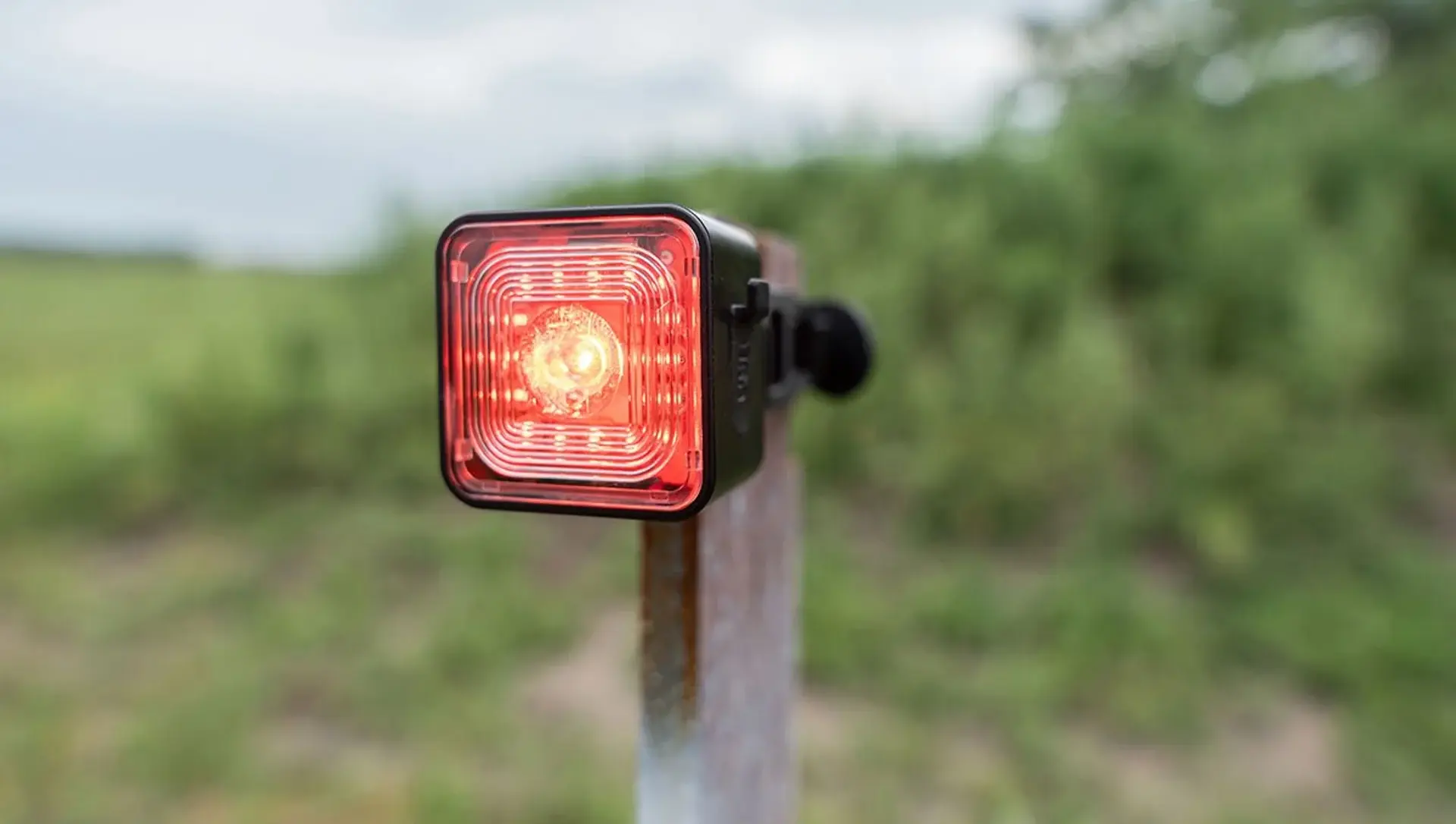 "what's that red flashing light on the target?". Hornady HITS Target Indicator