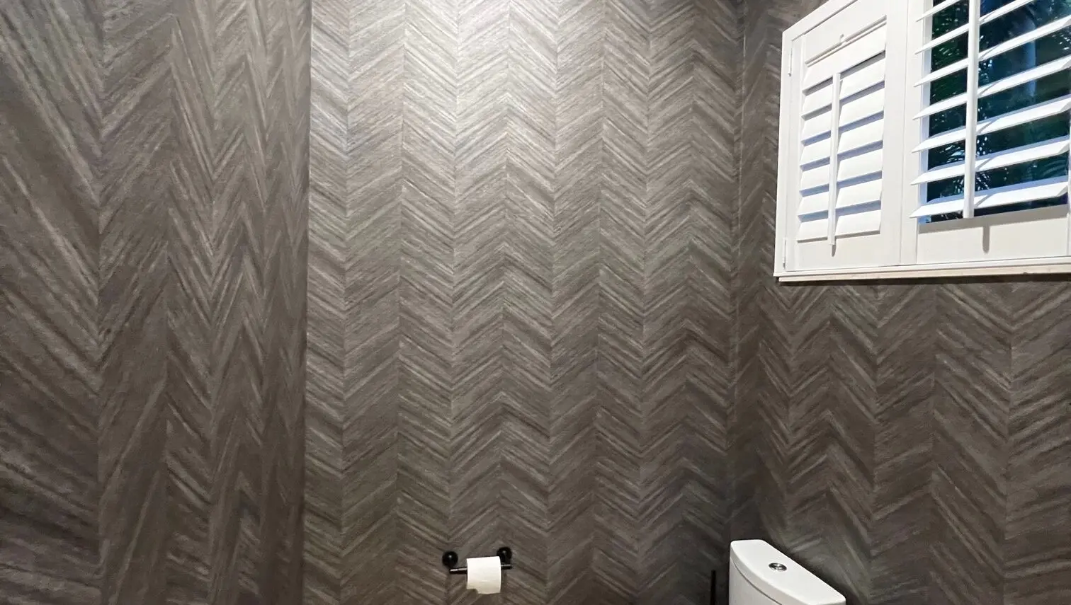 The Wallpaper Install on BizHwy