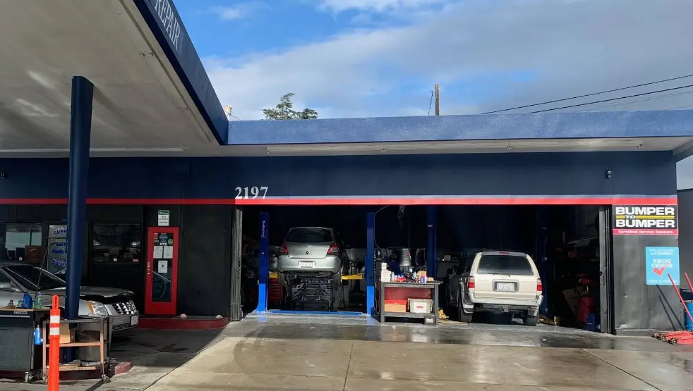 Six Flags Hurricane Harbor Concord to Solano Way Auto Repair